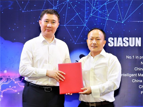 （图）sunbet官网公司同泰国SUN robotics签署战术合作框架和谈.jpg
